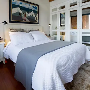 penthouse-lodge-bb.hotelsquito.com/
